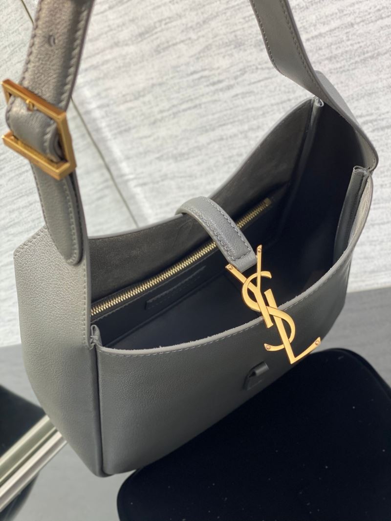 Y51 hobo bags